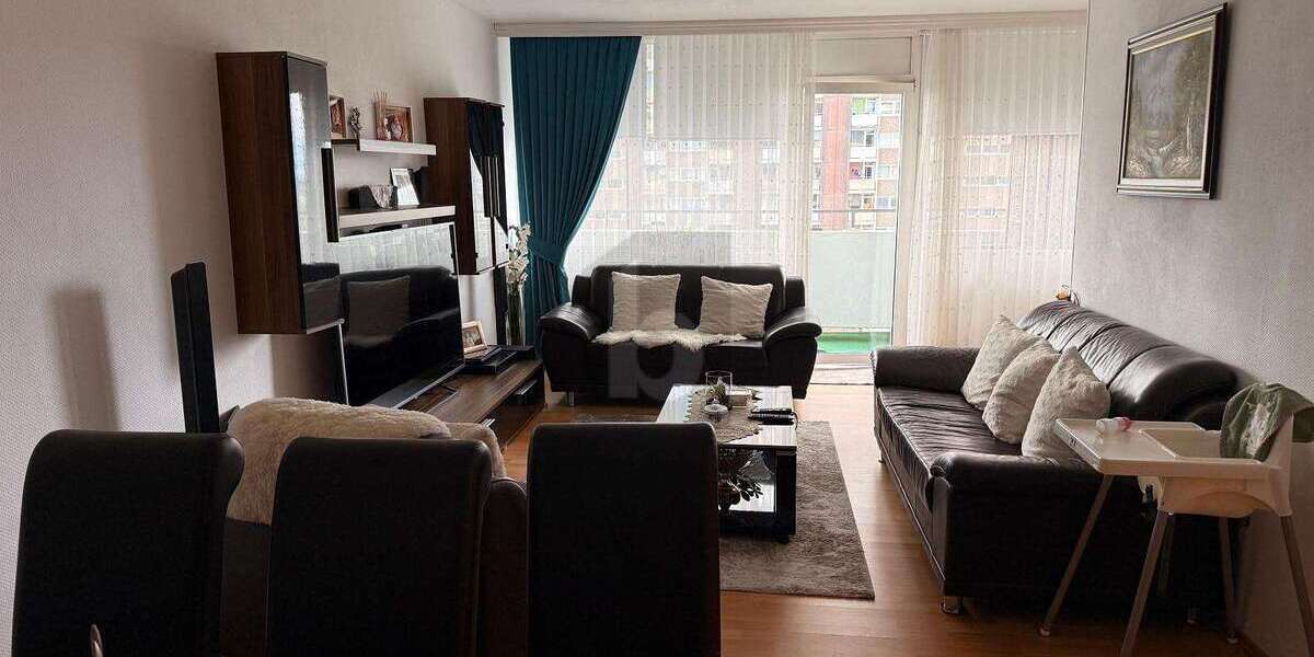 Etagenwohnung Köln Rodenkirchen - 3 Zimmer, 82 m&sup2;, 165.000&euro; | Angebot:26556130