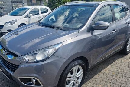 Hyundai ix35 77.000 km 9.550 € Wesseling 50389