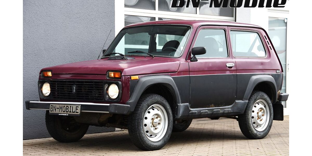 Lada Niva 22.775 km 2.890 &euro; Bonn- Geislar 53225