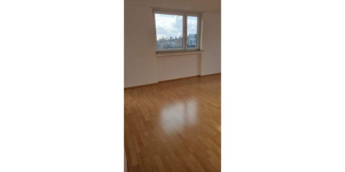 Etagenwohnung Bonn Poppelsdorf - 3 Zimmer, 83 m&sup2;, 279.000&euro; | Angebot:24468457