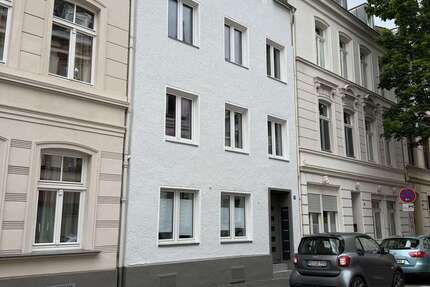 Haus zum Kaufen in Köln 1.499.000 € 295 m² 11 zimmer