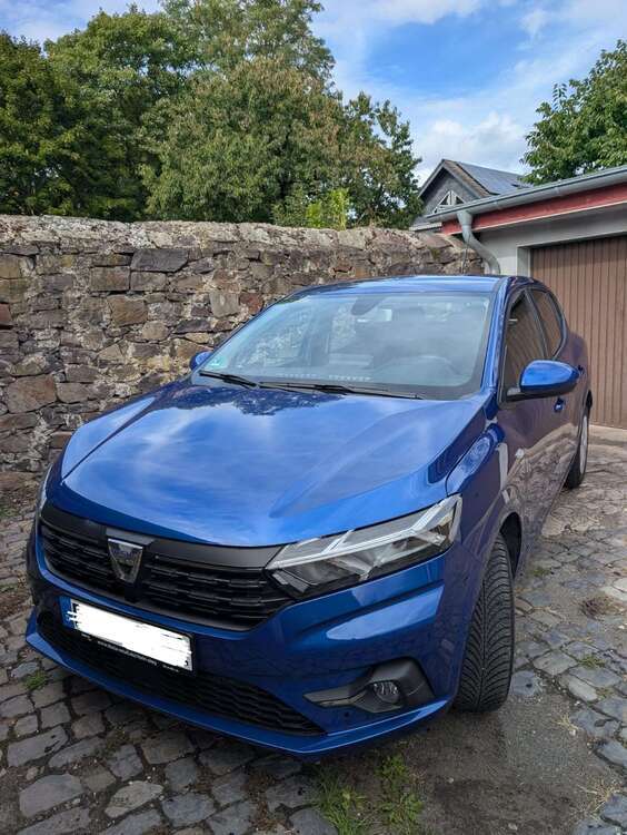 Dacia Sandero 11.000 km 10.900 € Bonn 53227