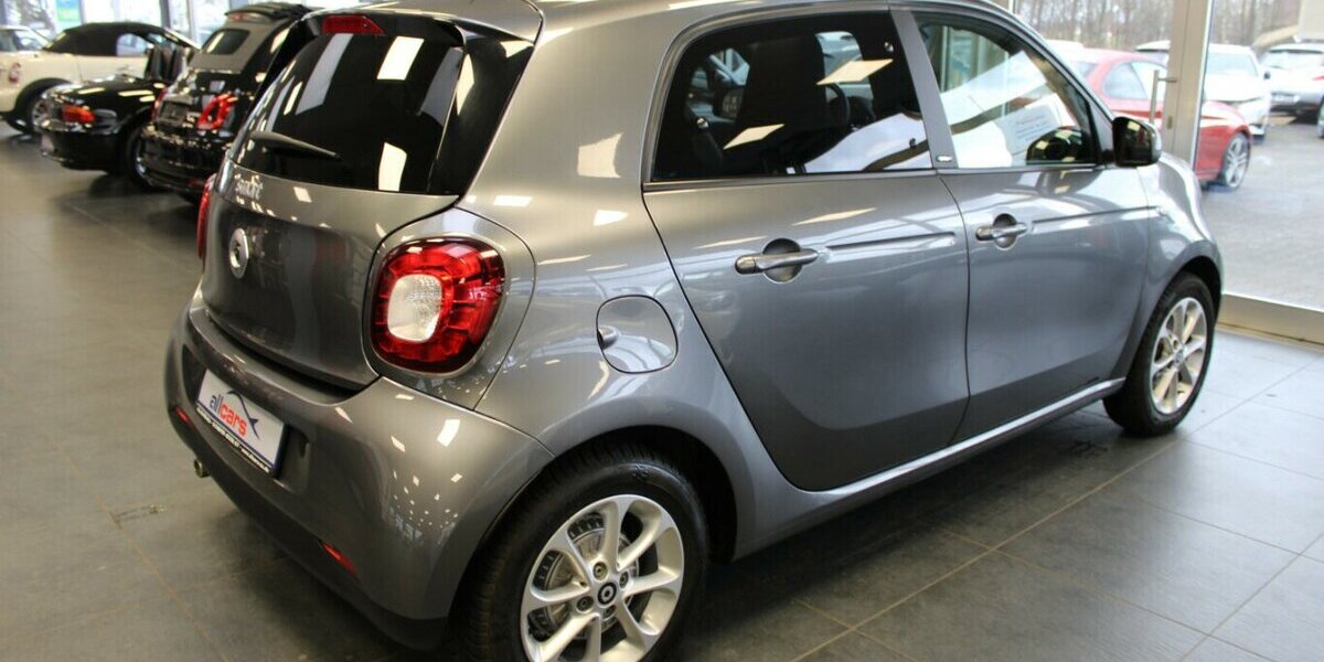 Smart ForFour twinamic prime Aut. - Faltschiebedach - 116.561 km 10.980 &euro; Euskirchen 53881
