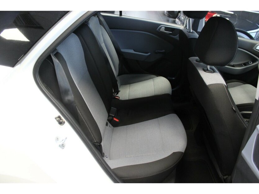 Hyundai i20 1.2 Classic 98.650 km 7.980 € Euskirchen 53881