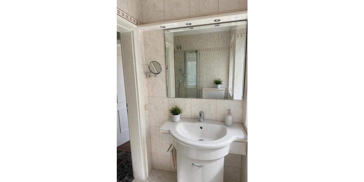 Einfamilienhaus Siegburg - 3 Zimmer, 99 m&sup2;, 1.138&euro; | Angebot:26479163