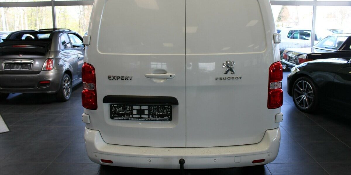 Peugeot Expert Premium EAT6 TwinCab Komfort Plus 137.006 km 15.980 &euro; Euskirchen 53881