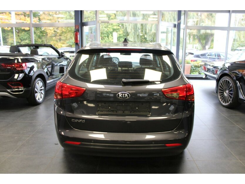 Kia ceed 1.6 GDI SW Edition 7 97.900 km 9.980 € Euskirchen 53881