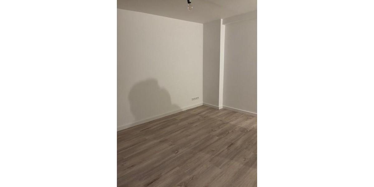 Etagenwohnung Bonn - 1 Zimmer, 20 m&sup2;, 650&euro; | Angebot:26182892