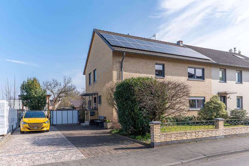 Haus zum Kaufen in Sankt Augustin 750.000 € 140 m²