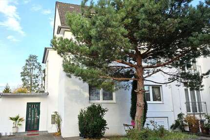 Haus zum Kaufen in Köln 1.050.000 € 255 m² 9 zimmer