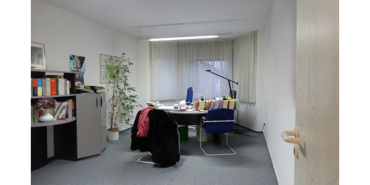 69 m² Gewerbeeinheit im Erdgeschoss inkl. 2 Stellplätzen - Gewerbeobjekt Bad Honnef | Angebot:25263785