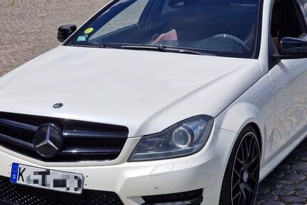 Mercedes-Benz C 250 253.000 km 13.999 &euro; Köln 51103