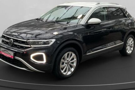 VW T-Roc 23.817 km 26.880 &euro; Köln-Mülheim 51063