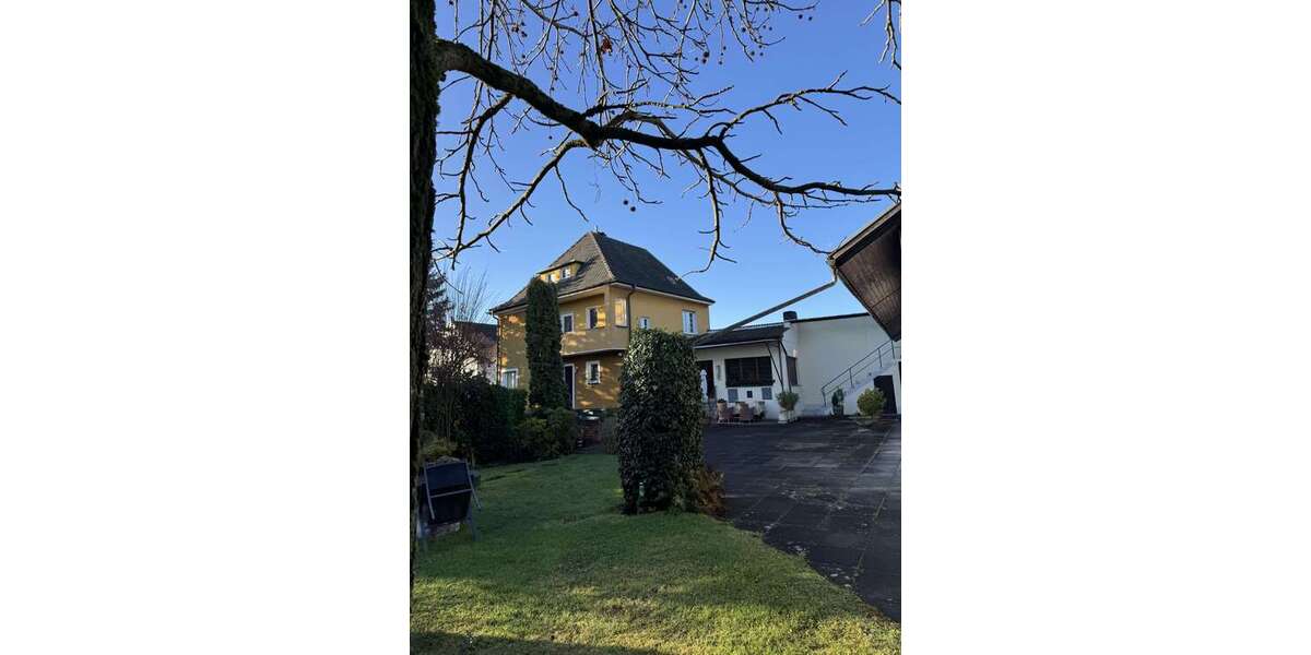 Einfamilienhaus Bonn Beuel-Mitte - 8 Zimmer, 230 m&sup2;, 780.000&euro; | Angebot:24155440