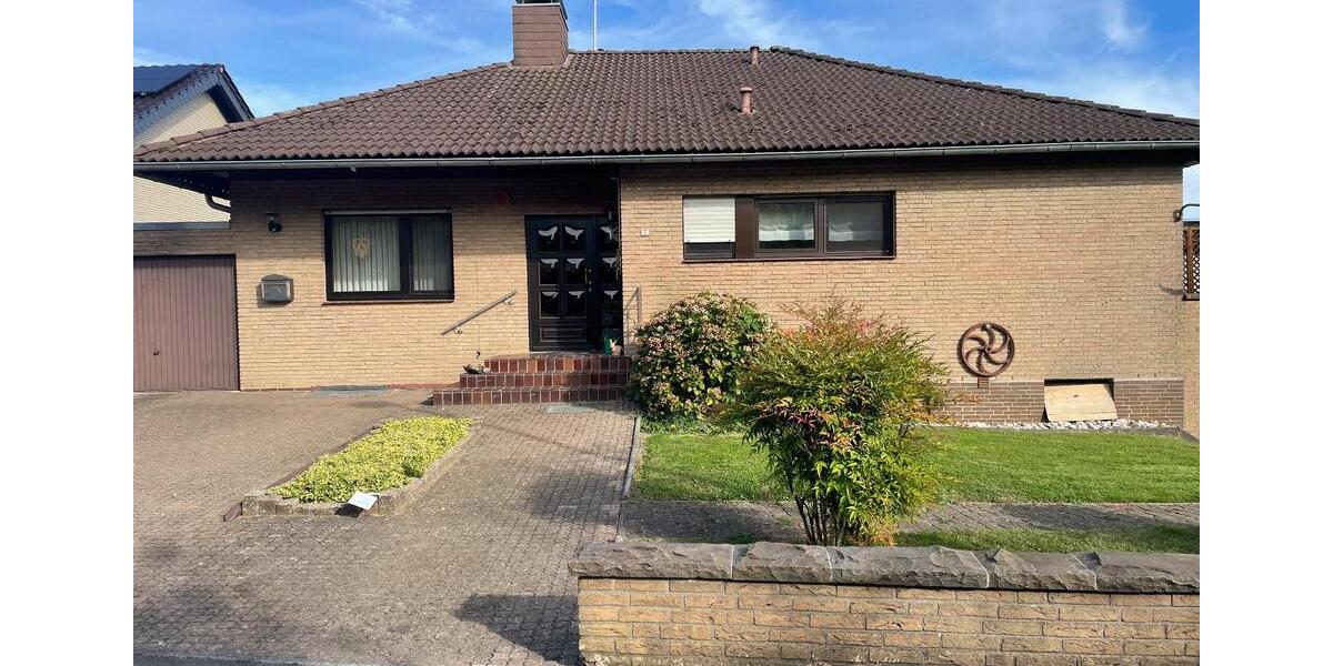 Einfamilienhaus Lohmar - 8 Zimmer, 218 m&sup2;, 549.000&euro; | Angebot:24855510