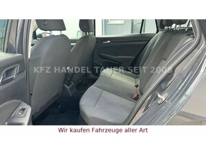 VW Golf VIII Variant 2.0 TDi 180.000 km 12.490 &euro; Troisdorf 53844