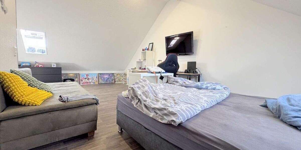 Etagenwohnung Bonn Geislar - 5 Zimmer, 165 m&sup2;, 599.000&euro; | Angebot:25739552