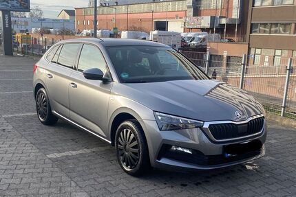 Skoda Scala 34.000 km 19.700 € Köln 50825