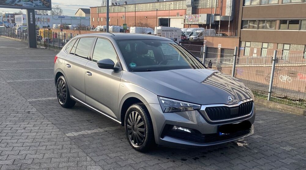 Skoda Scala 34.000 km 19.700 € Köln 50825
