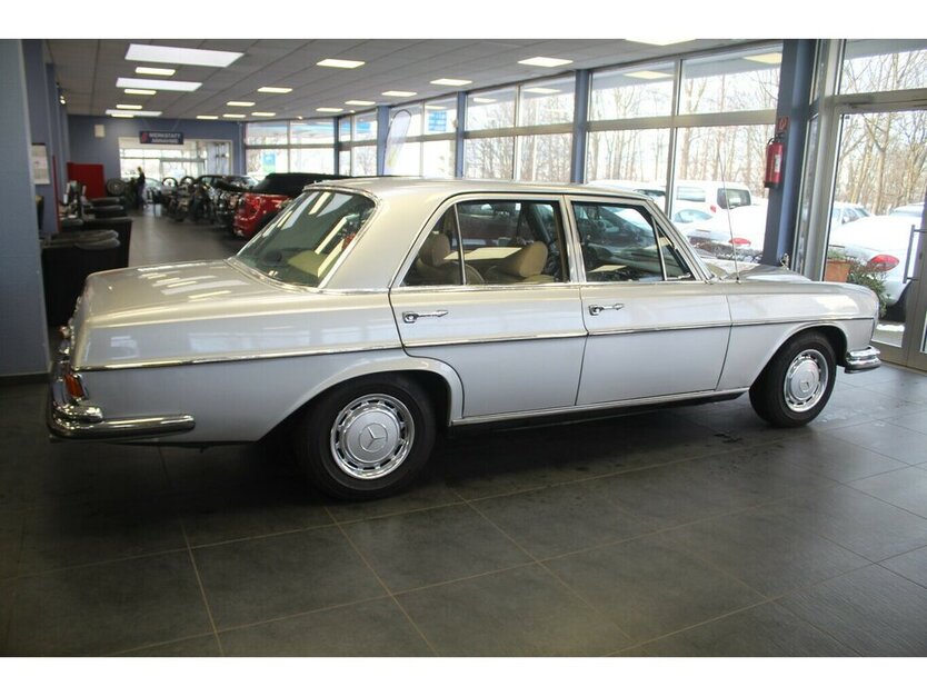 Mercedes-Benz 280 SE W180 - OLDTIMER 54.892 km 19.980 € Euskirchen 53881