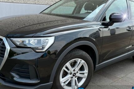 Audi Q3 180.000 km 21.999 € Köln 50739