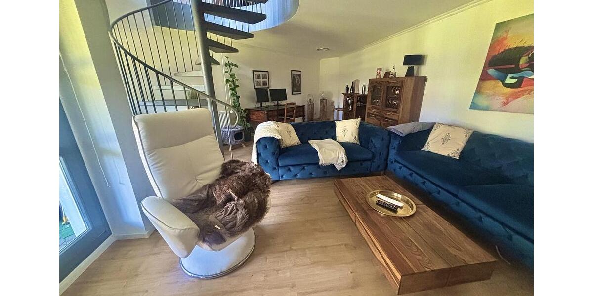 Maisonettenwohnung Bonn Beuel-Mitte - 2 Zimmer, 110 m&sup2;, 1.850&euro; | Angebot:25349482