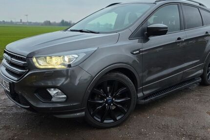 Ford Kuga 98.500 km 14.399 &euro; Köln 50765