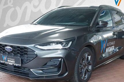 Ford Focus 14.900 km 32.490 € Troisdorf 53844