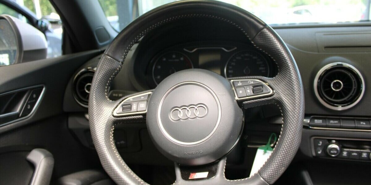 Audi A3 1.8 TFSI Cabrio quattro S tronic Ambition 61.480 km 16.980 &euro; Euskirchen 53881
