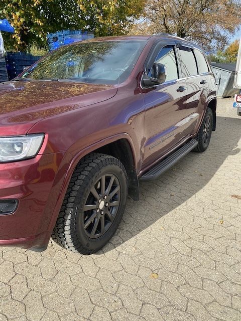 Grand Cherokee