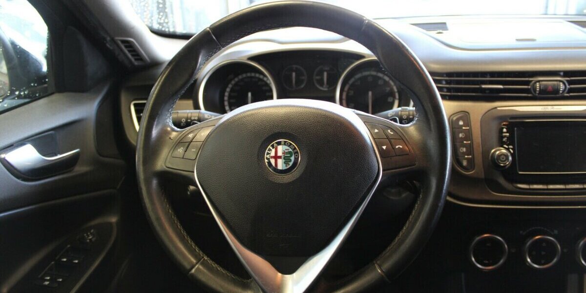 Alfa Romeo Giulietta 1.4 TB 16V Multair TCT Turismo 119.650 km 10.980 &euro; Euskirchen 53881