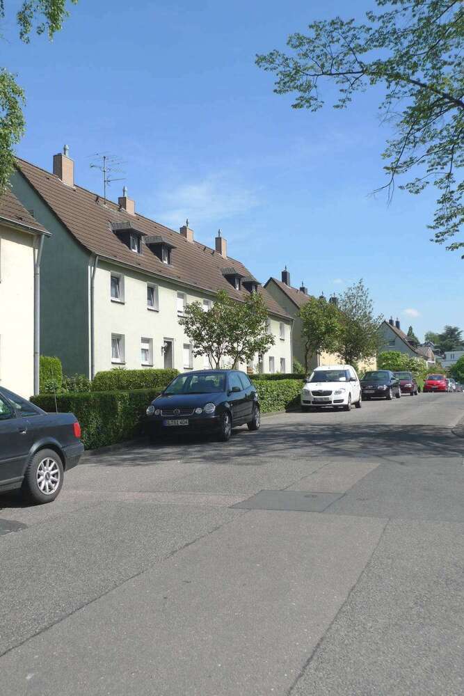 Wohnung zum Mieten in Bergisch Gladbach 420 € 40.08 m²