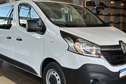 Renault Trafic 49.800 km 18.870 &euro; Eitorf 53783