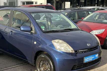 Daihatsu Sirion 111.999 km 1.990 &euro; Königswinter 53639