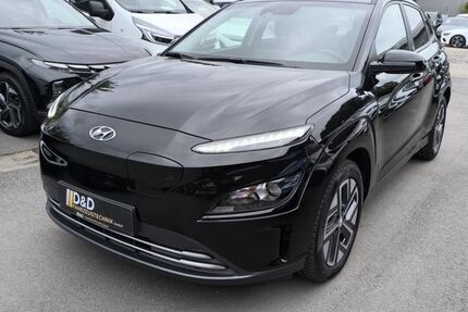 Hyundai KONA 29.911 km 16.999 € Eitorf 53783