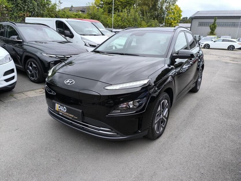 Hyundai KONA 29.911 km 16.999 € Eitorf 53783