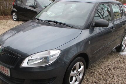 Skoda Fabia 174.000 km 3.950 € Bonn 53175