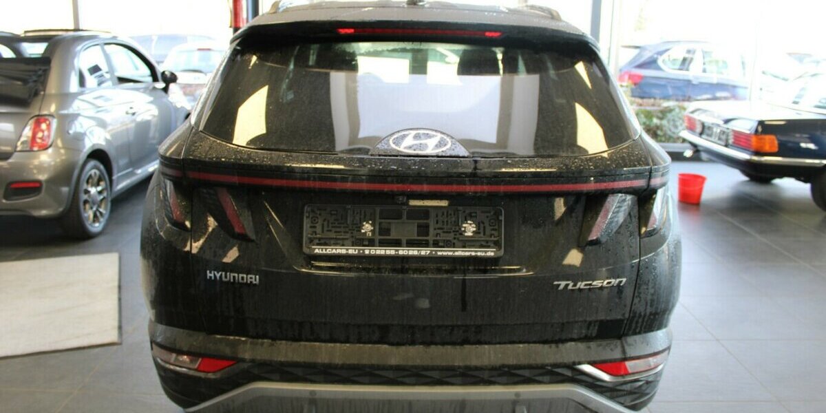 Hyundai Tucson 1.6 CRDi 48V-Hybrid 2WD DCT Trend 64.073 km 21.980 &euro; Euskirchen 53881