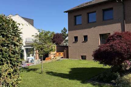 Haus Bonn Gielgen - 5 Zimmer, 140 m&sup2;, 1.840&euro; | Angebot:27127997