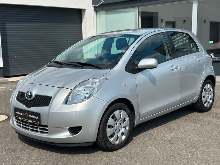 Yaris