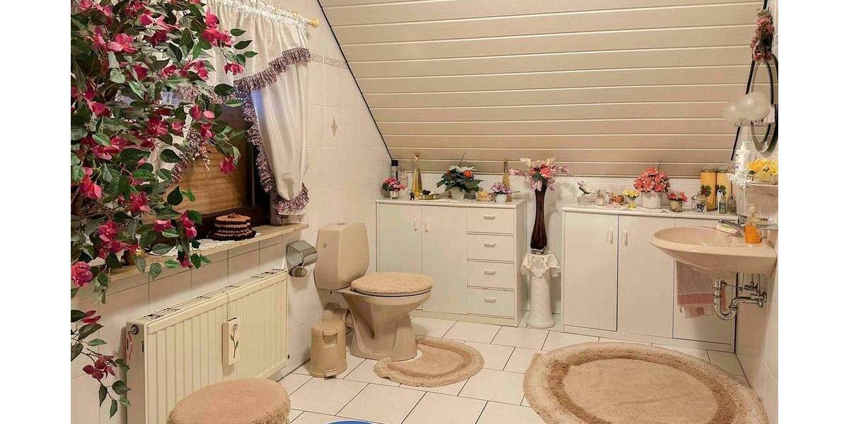Einfamilienhaus Hennef (Sieg) Köschbusch - 4 Zimmer, 229.000&euro; | Angebot:26528123