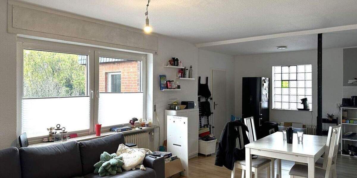 Mehrfamilienhaus, Wohnhaus Hürth Gleuel - 9 Zimmer, 218 m&sup2;, 550.000&euro; | Angebot:24056737