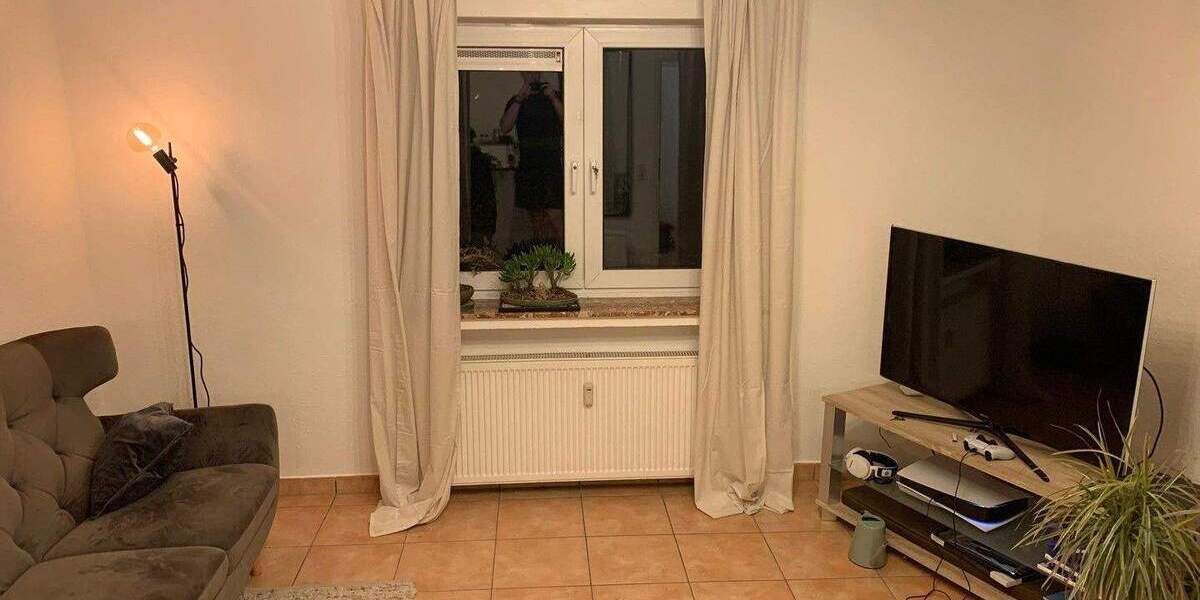 Etagenwohnung Köln Holweide - 2 Zimmer, 61 m&sup2;, 720&euro; | Angebot:25870197