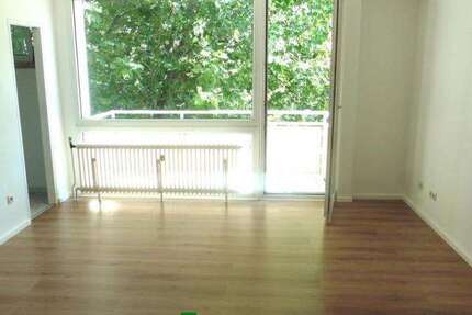 Wohnung zum Kaufen in Frankfurt am Main 199.000 € 32 m²