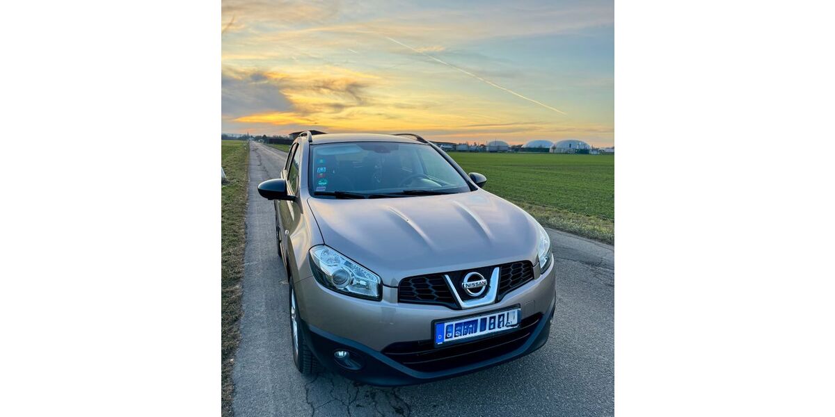 Nissan Qashqai 100.400 km 8.299 &euro; Euskirchen 53879