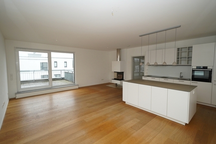 Hier lässt sichs leben! - Traumhafte 4-Zimmer-Wohnung mit 2 Bädern und einer sonnigen Dachterrasse 4 zimmer