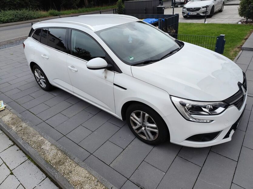 Renault Megane 69.000 km 14.900 € Grafschaft 53501
