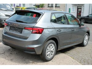 Skoda Fabia TSi DSG Alu AHK Klima Kamera SOFORT !!!!! 10 km 23.395 &euro; Bonn 53225