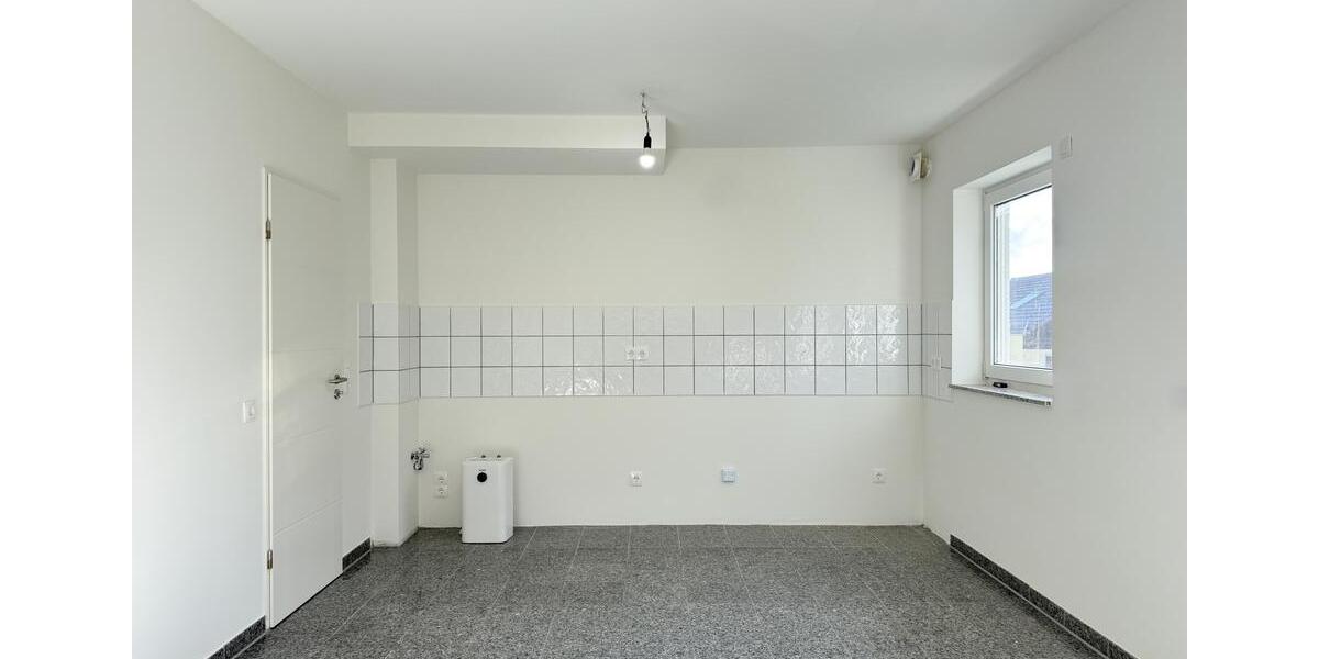 Etagenwohnung Bergisch Gladbach - 4 Zimmer, 94 m&sup2;, 1.300&euro; | Angebot:25650445