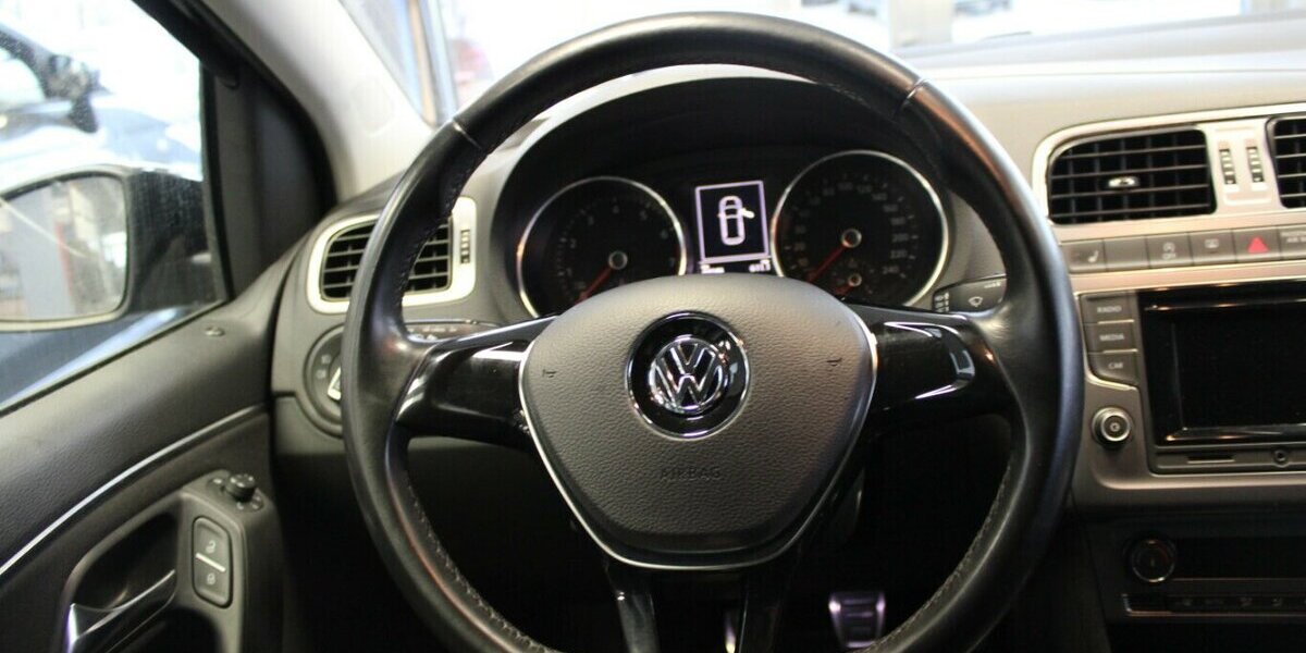 VW Polo 1.2 TSI Blue Motion Allstar 88.050 km 10.980 &euro; Euskirchen 53881